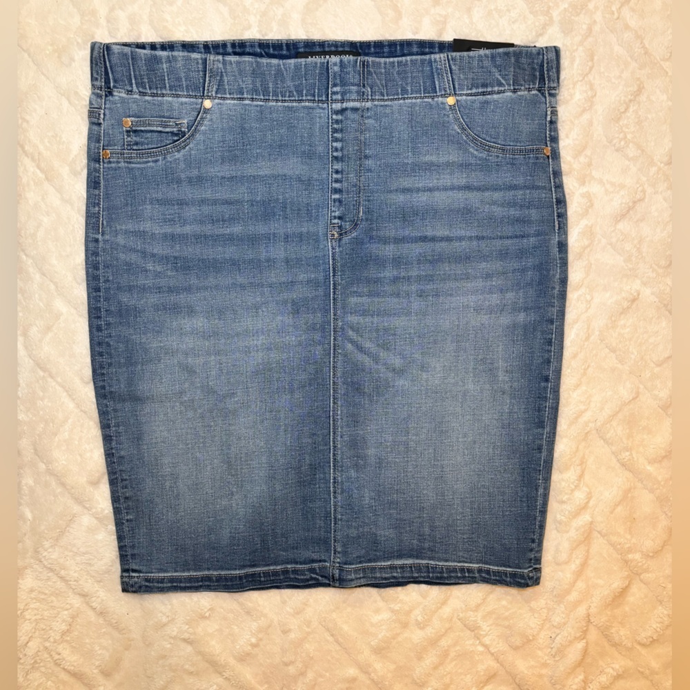 Liverpool Los Angeles Skirts | Chloe Pencil Skirt Sunset Hills | Sz 18W